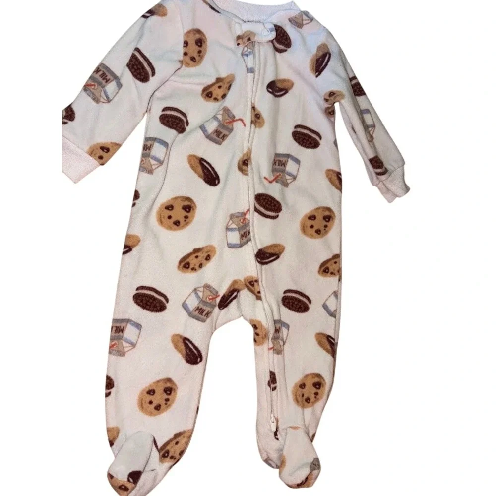 Carters Child of Mine Baby Fleece Footed Sleeper Cookies and Milk White 3-6M